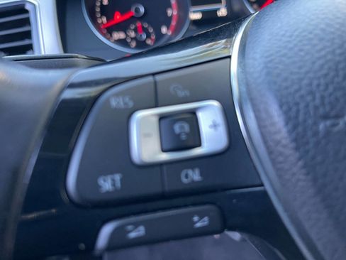 Used 2018 Volkswagen Atlas SEL image 39