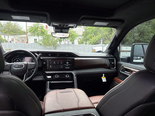 Used 2024 GMC Sierra 2500 Denali Ultimate AWD/4WD image 19