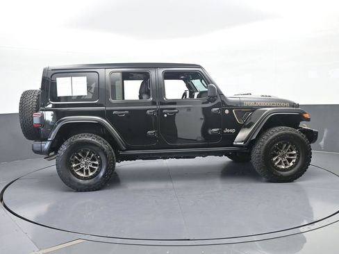 Used 2025 Jeep Wrangler Unlimited Rubicon 392 AWD/4WD image 7