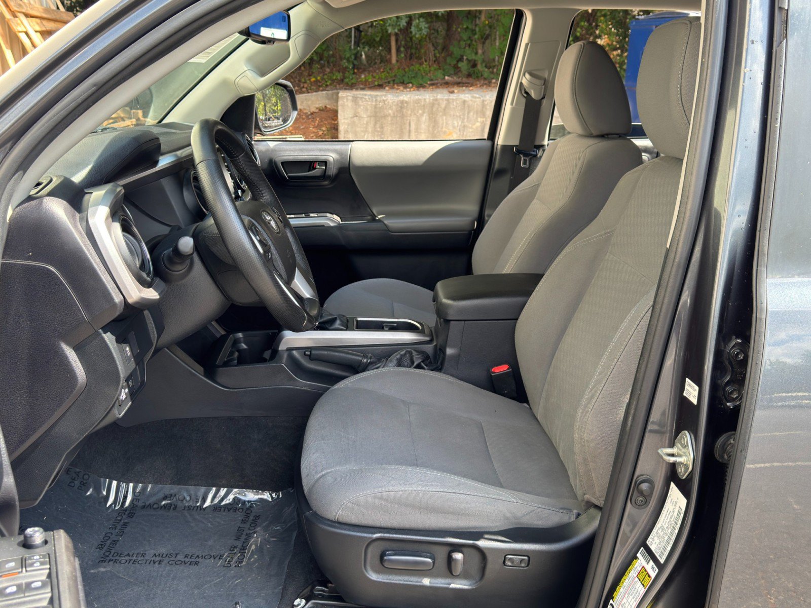 Used 2020 Toyota Tacoma SR5 RWD image 15