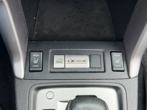 Used 2015 Subaru Forester 2.5i Limited AWD/4WD image 31