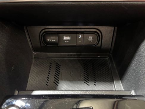 Used 2024 Kia Sportage SX FWD image 22