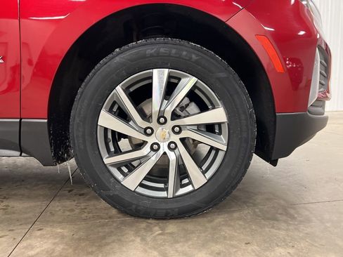 Certified 2023 Chevrolet Equinox LT image 19