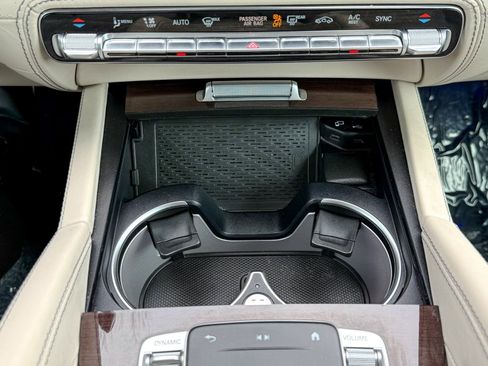 Used 2023 Mercedes-Benz GLS 63 AMG 4MATIC image 28