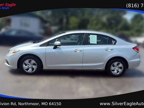 Used 2015 Honda Civic LX image 2