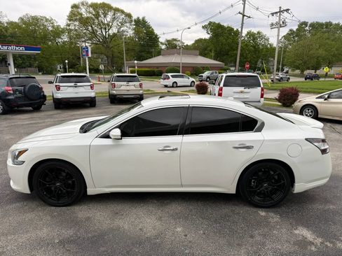 Used 2013 Nissan Maxima 3.5 SV w/ Sport Pkg FWD image 4