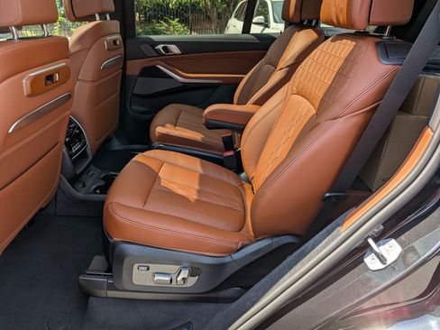 New 2027 BMW X7 xDrive40i w/ Executive Package AWD/4WD image 30
