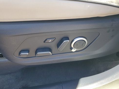 Used 2024 Hyundai Palisade Calligraphy FWD image 7