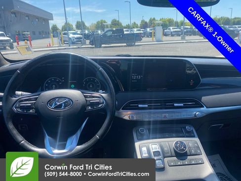 Used 2022 Hyundai Palisade Calligraphy w/ Winter Package AWD/4WD image 2