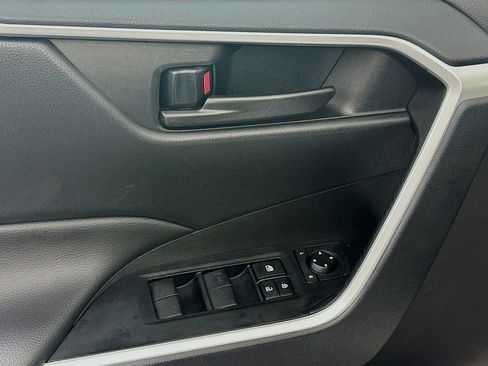 Used 2024 Toyota RAV4 LE image 15