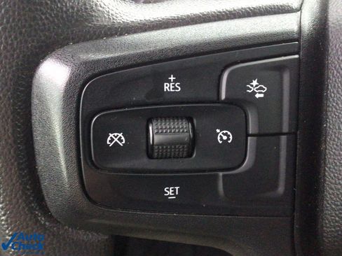 Used 2024 Chevrolet Silverado 2500 Custom w/ Custom Value Package image 22