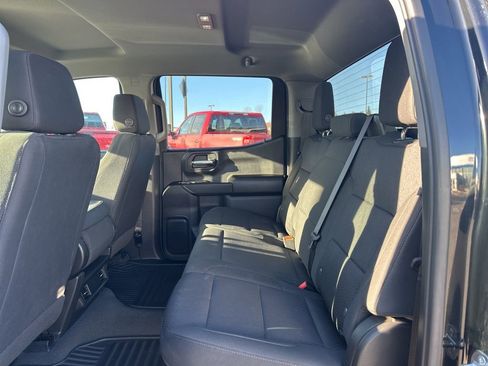 Used 2023 GMC Sierra 1500 Pro w/ Graphite Edition image 9