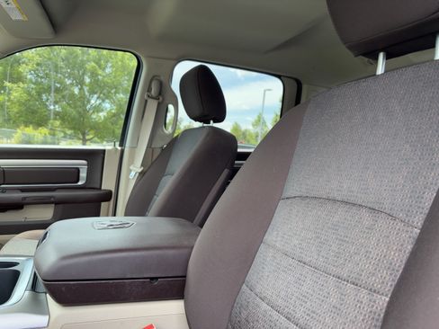 Used 2017 RAM 1500 Big Horn AWD/4WD image 16