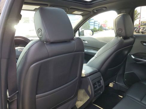 Used 2023 Cadillac XT4 Sport w/ Cold Weather Package image 29