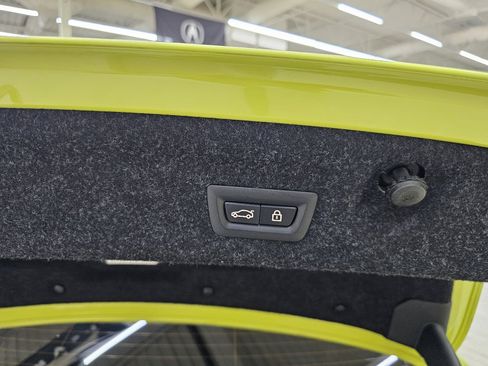 Used 2021 BMW M4 Competition w/ Executive Package image 16