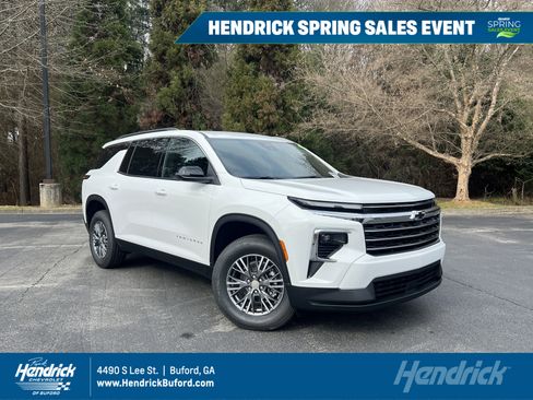 New 2026 Chevrolet Traverse LT image 1