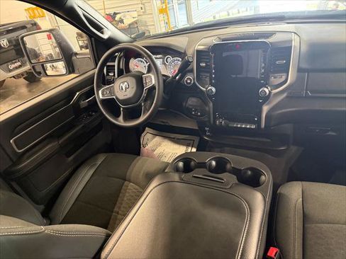 Certified 2025 RAM 2500 Big Horn AWD/4WD image 16