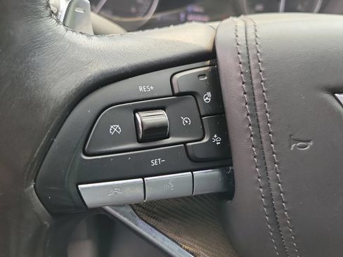 Used 2021 Cadillac XT6 Sport w/ Platinum Package AWD/4WD image 28