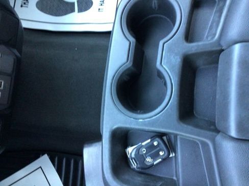 Used 2021 GMC Sierra 2500 SLE w/ SLE Value Package; image 14