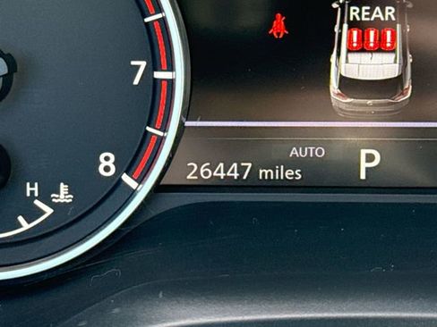 Used 2023 Nissan Rogue SV w/ SV Premium Package image 34