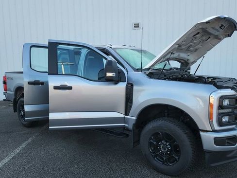 Used 2023 Ford F350 XL w/ STX Appearance Package AWD/4WD image 28