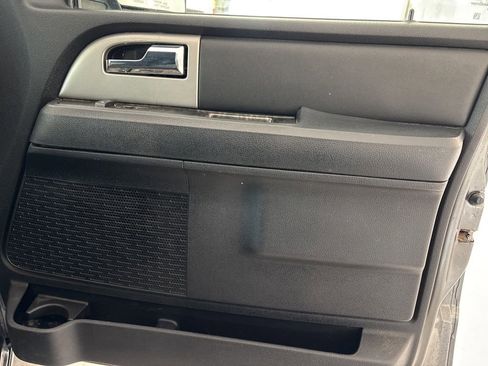 Used 2017 Ford Expedition Limited w/ Equipment Group 301A image 30