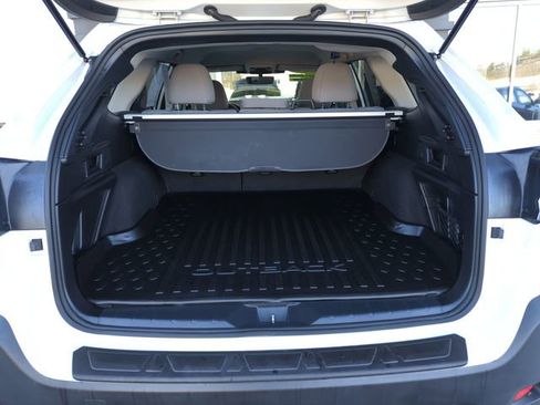 Used 2024 Subaru Outback Premium image 26