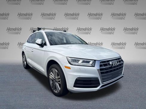 Used 2019 Audi Q5 2.0T Premium Plus w/ Premium Plus Package AWD/4WD image 2