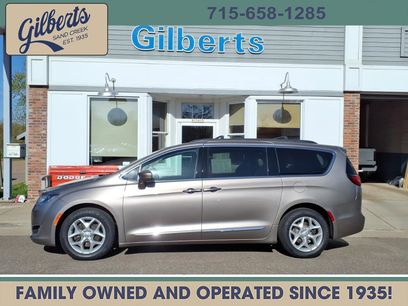 Used 2017 Chrysler Pacifica Touring-L