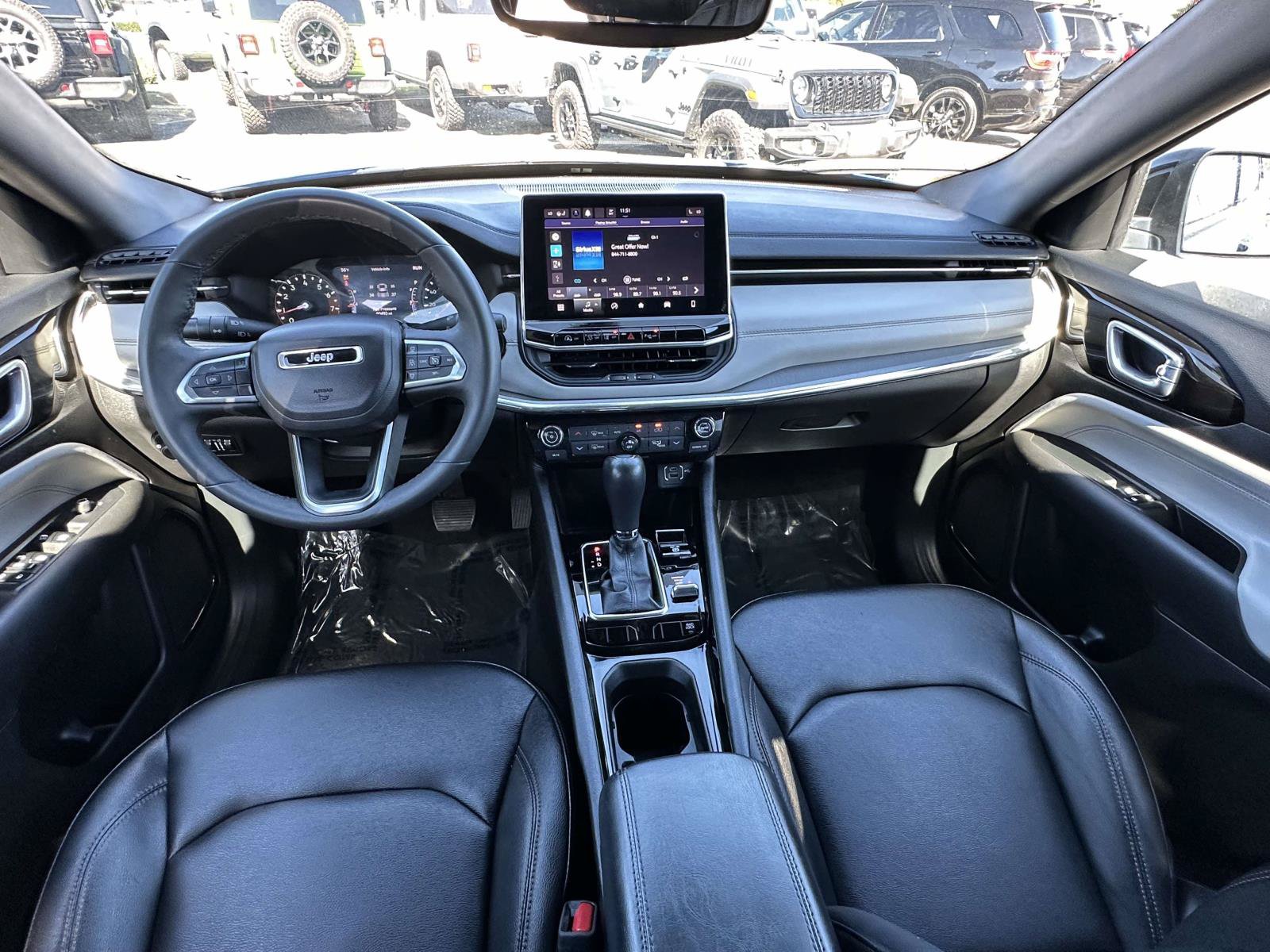 Used 2024 Jeep Compass Limited AWD/4WD image 9