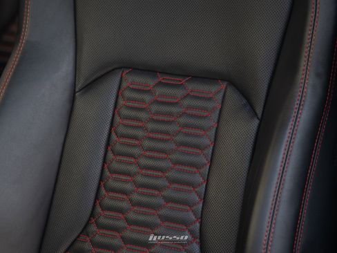 Used 2021 Lamborghini Urus image 32