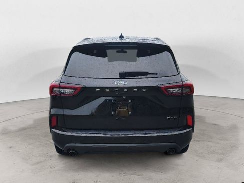 Used 2023 Ford Escape ST-Line w/ Tech Pack #1 AWD/4WD image 9