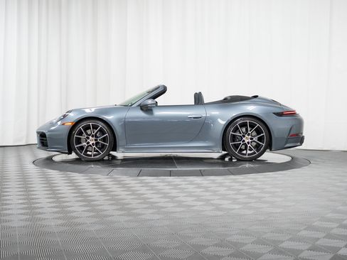 Certified 2026 Porsche 911 Carrera T RWD image 43