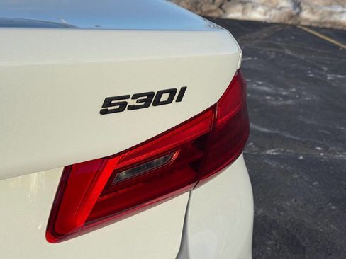 Used 2019 BMW 530i xDrive w/ M Sport Package image 34