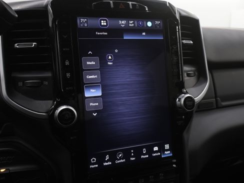 Used 2024 RAM 3500 Big Horn w/ Level 2 Equipment Group image 60