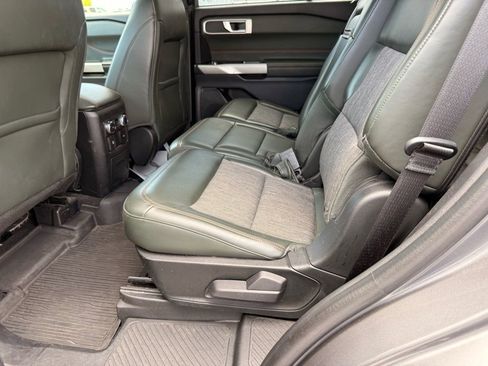 Used 2022 Ford Explorer Timberline image 8
