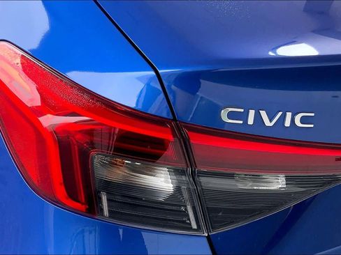 Used 2024 Honda Civic EX image 28