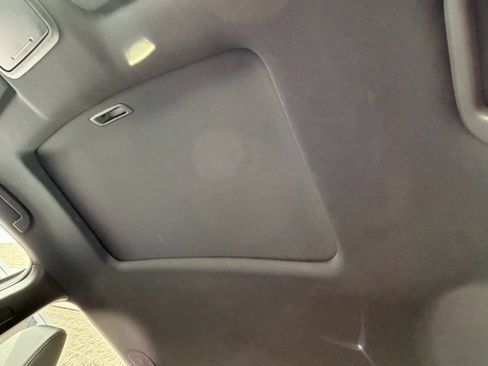 Used 2023 Honda Passport EX-L image 15