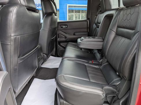 Used 2022 Nissan Frontier PRO-4X w/ Pro-4X Premium Package AWD/4WD image 23