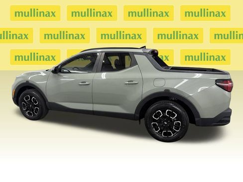 Used 2022 Hyundai Santa Cruz SEL Premium image 13