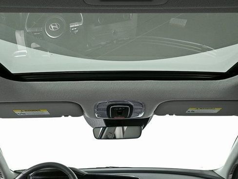 New 2026 Hyundai Elantra Limited image 31