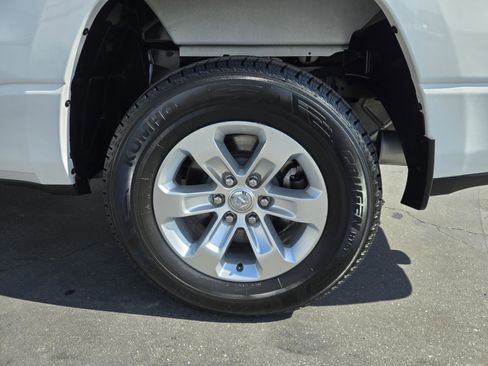 Certified 2024 RAM 1500 Laramie image 38