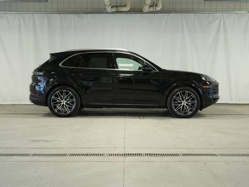New 2026 Porsche Cayenne AWD/4WD image 8