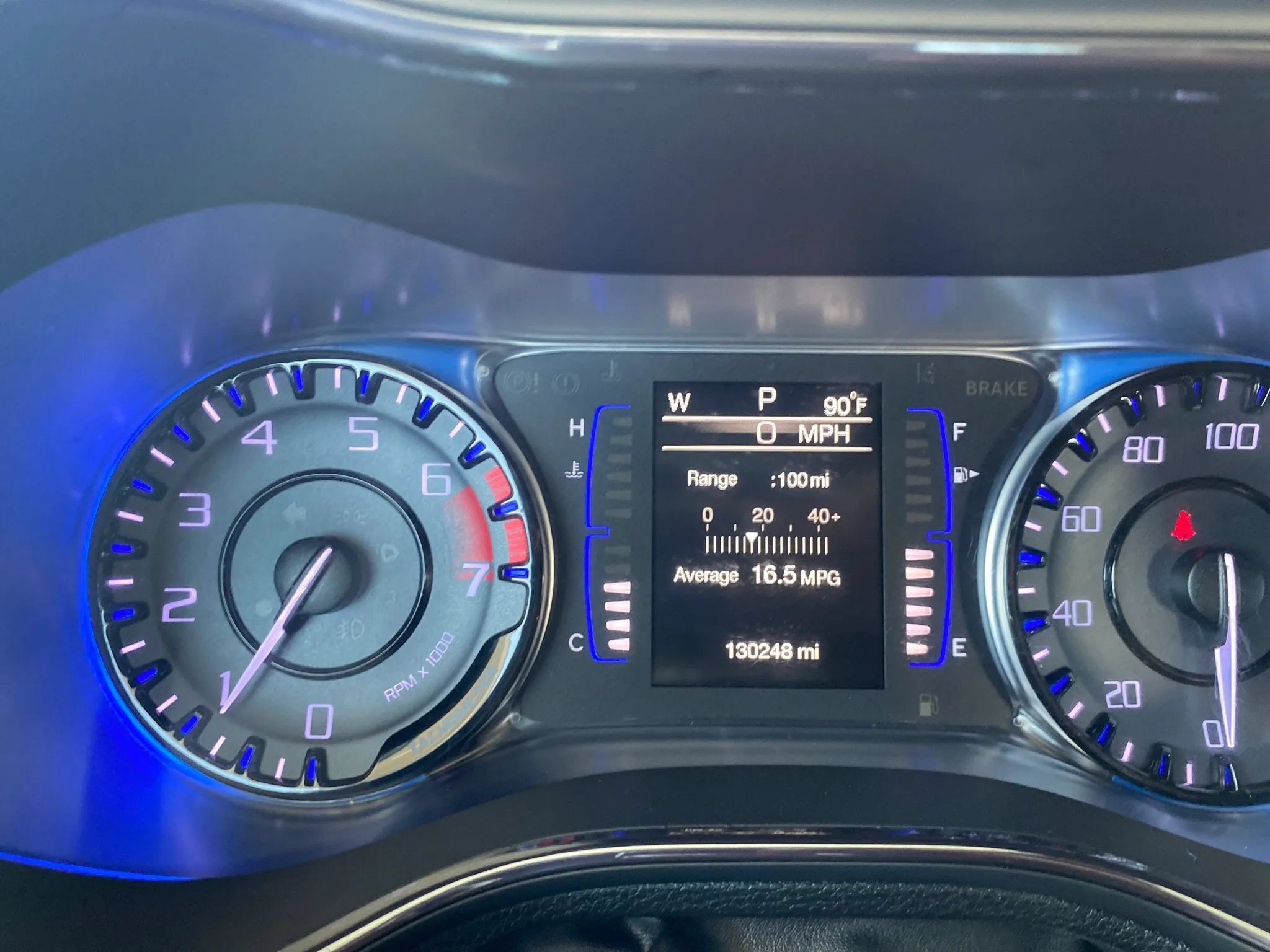 Used 2016 Chrysler 200 S FWD image 16