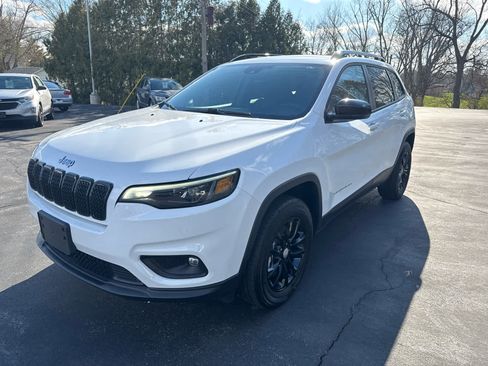 Used 2022 Jeep Cherokee Latitude Lux image 7