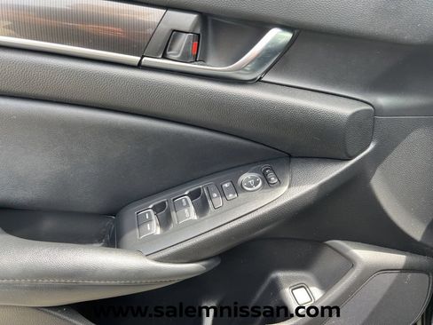 Used 2022 Honda Accord Sport image 16
