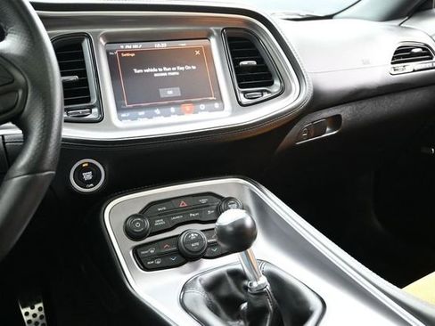 Used 2022 Dodge Challenger R/T Scat Pack w/ Shaker Package RWD image 40