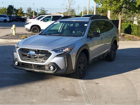 Used 2025 Subaru Outback Onyx Edition XT image 8