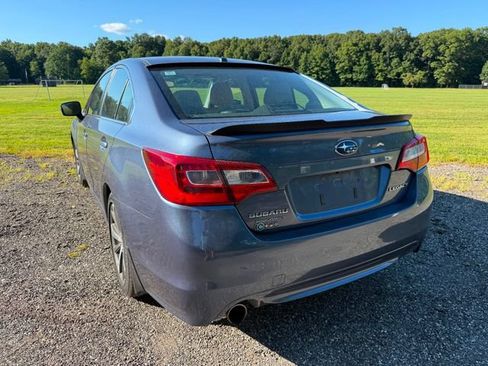 Used 2015 Subaru Legacy 2.5i Limited AWD/4WD image 3