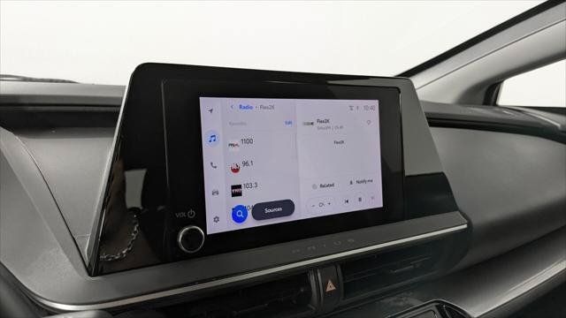 Used 2024 Toyota Prius LE FWD image 31